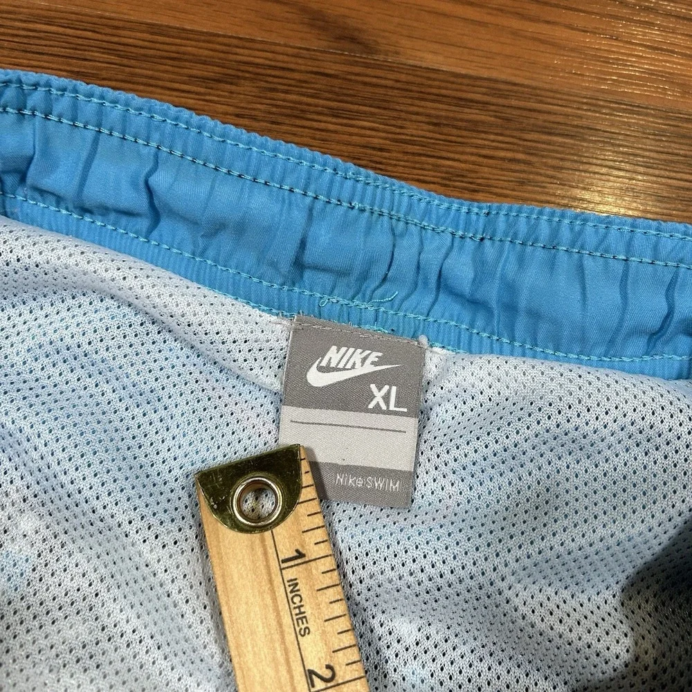 Nike Men's Swim Trunks Size XL Blue‎ Grey Floral Board Short Hawaiian Mesh Lined